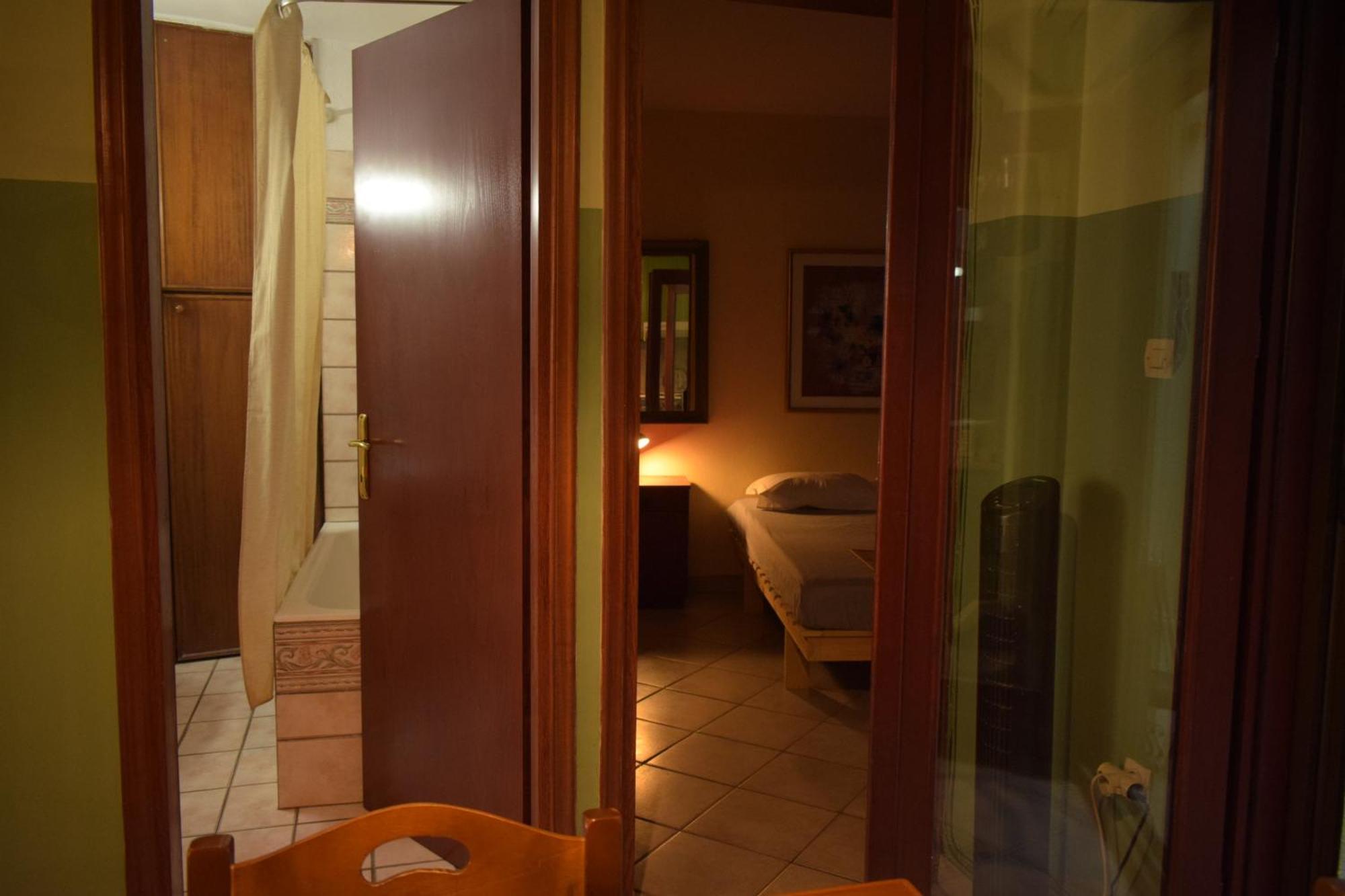Deluxe Apartment mit Balkon und 2 Schlafzimmern